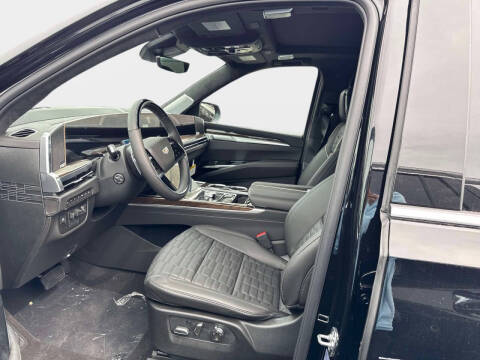 2026 Cadillac Escalade Platinum Luxury