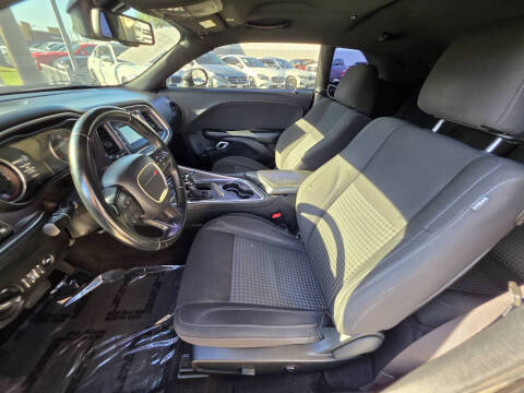 2017 Dodge Challenger