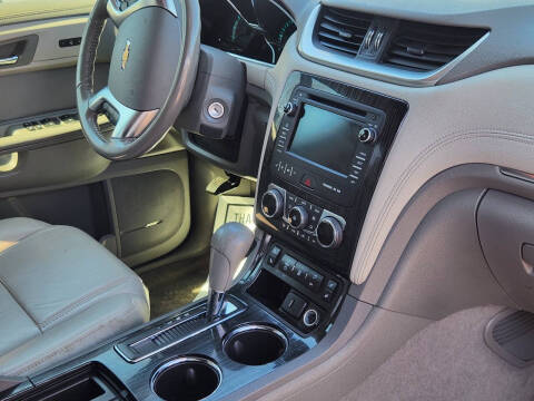 2017 Chevrolet Traverse LT