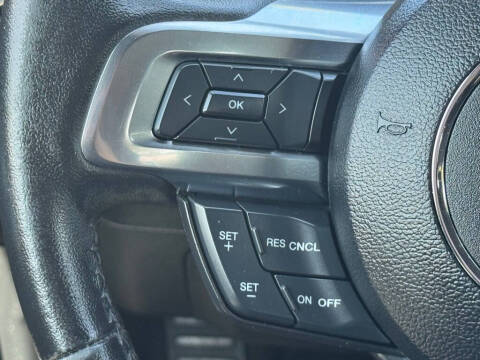 2016 Ford Mustang V6