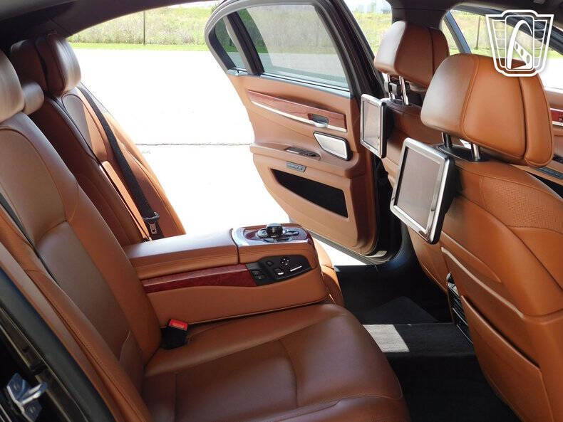 2013 BMW 7 Series