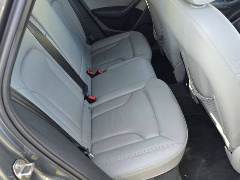 2016 Audi Q3 2.0T quattro Premium Plus