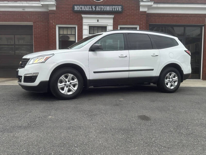 2016 Chevrolet Traverse LS's photo