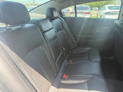 2012 Buick LaCrosse Premium 1