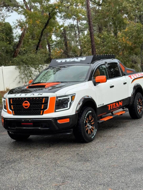 2021 Nissan Titan null photo 28