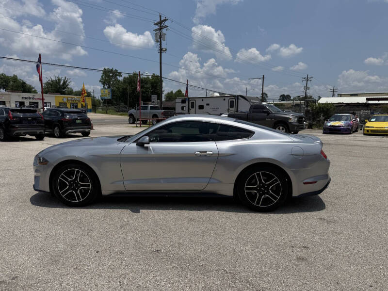 2020 Ford Mustang EcoBoost