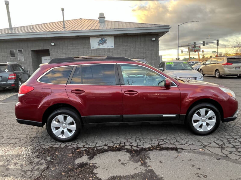 2011 Subaru Outback 2.5i Limited