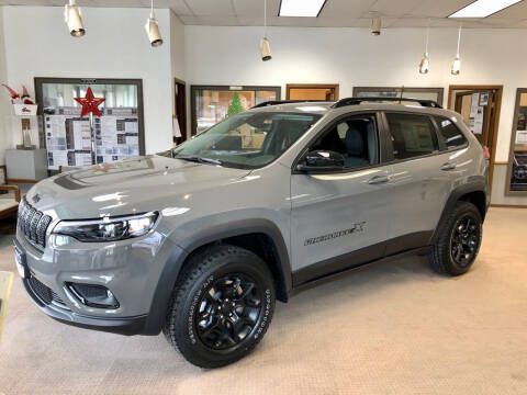 2022 Jeep Cherokee for sale at LITCHFIELD CHRYSLER CENTER in Litchfield MN