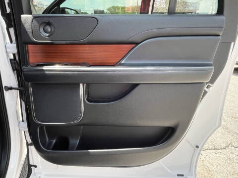 2018 Lincoln Navigator L Select