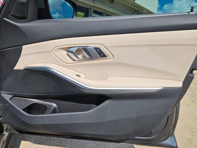 2022 BMW 3 Series 330i