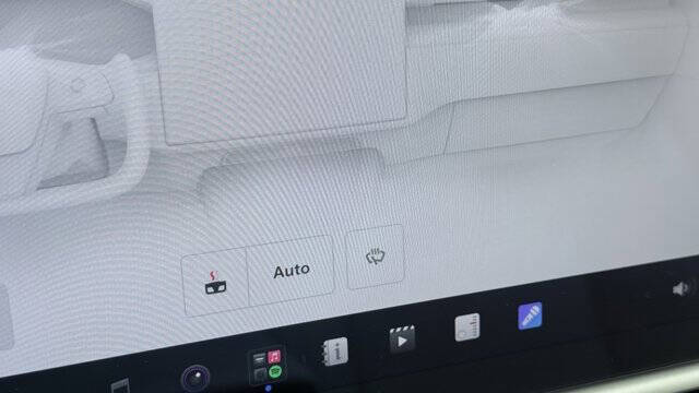2023 Tesla Model X Standard Range