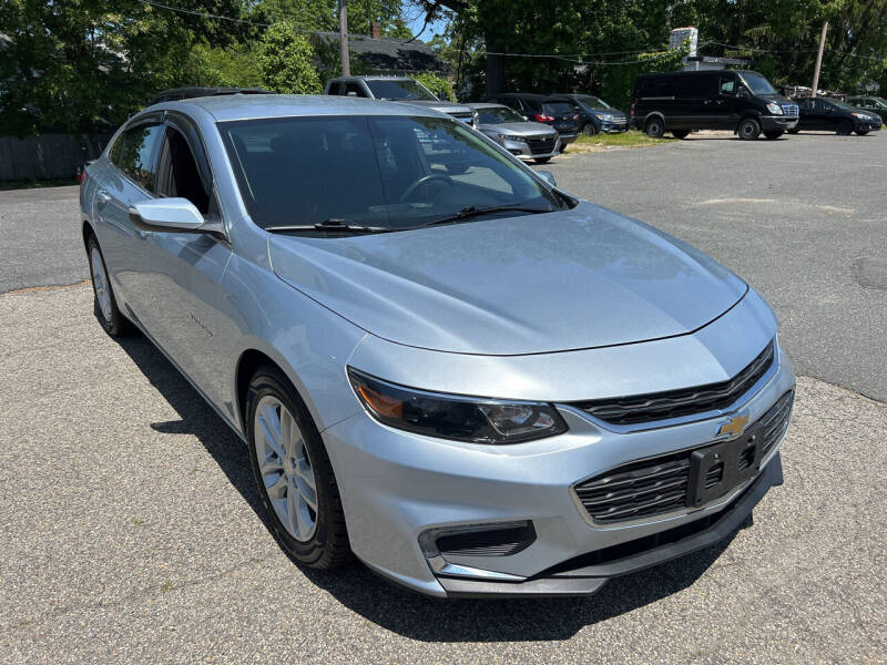 2018 Chevrolet Malibu for sale at Chris Auto Sales in Springfield MA