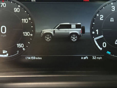 2024 Land Rover Defender 90 P400 X-Dynamic SE