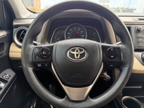 2013 Toyota RAV4 LE