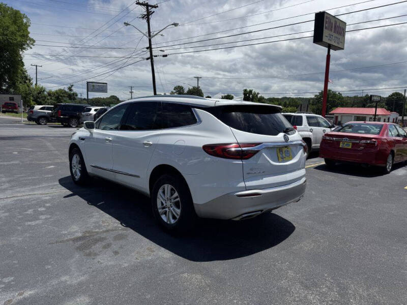 2020 Buick Enclave Essence