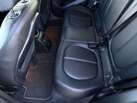 2022 BMW X1 sDrive28i