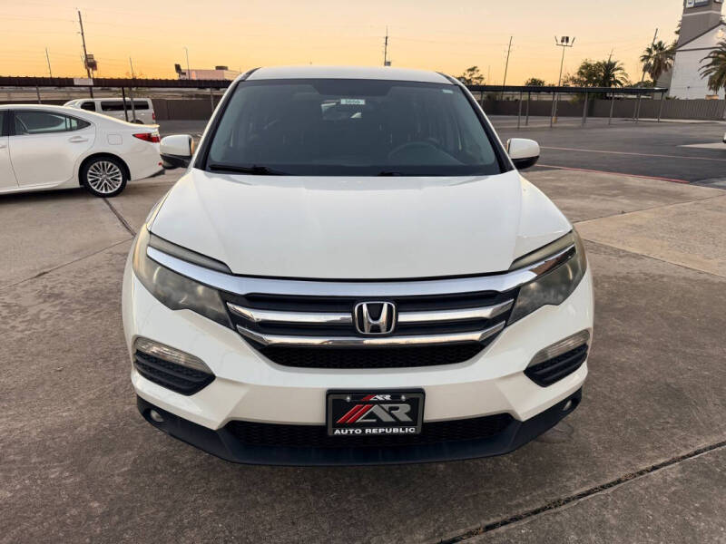2017 Honda Pilot EX