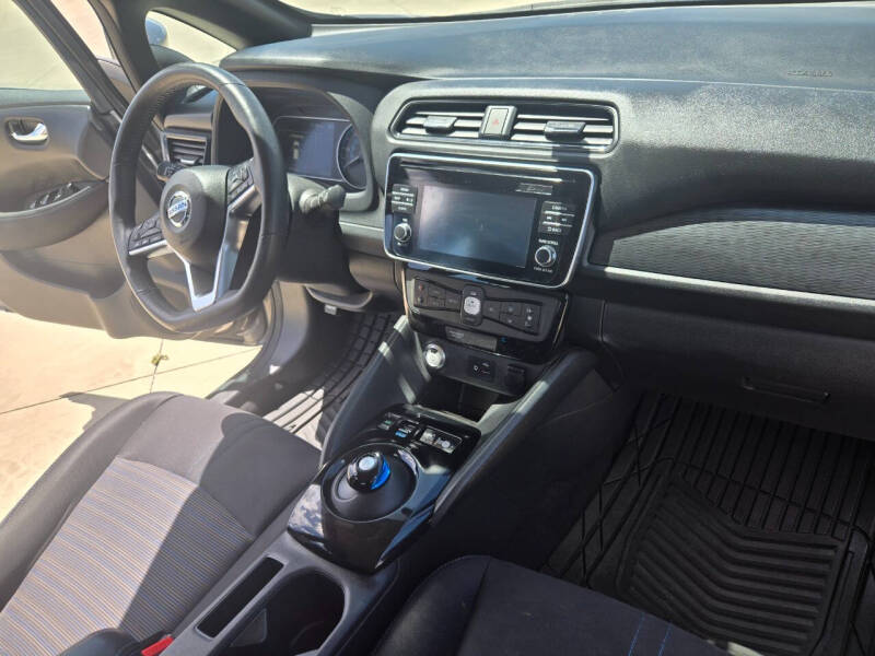 2019 Nissan LEAF SL