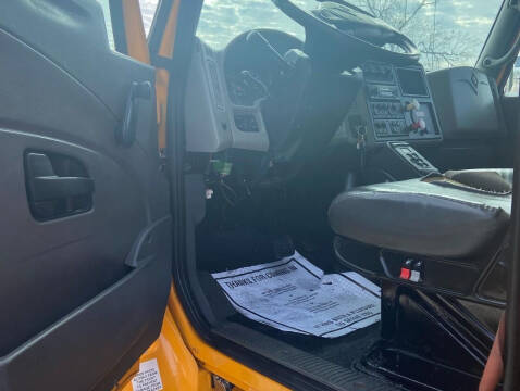 2011 International Workstar Dump