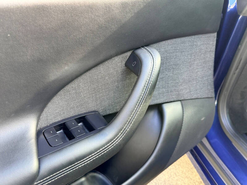 2023 Tesla Model S Plaid