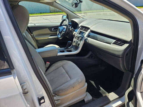 2014 Ford Edge SE