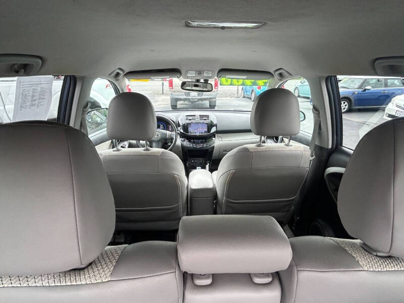2014 Toyota RAV4 EV