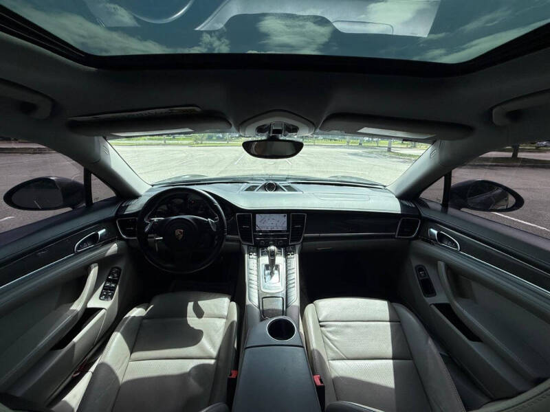 2013 Porsche Panamera