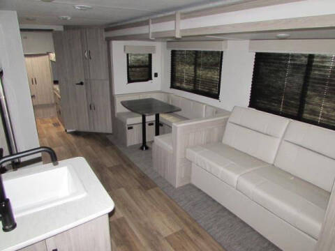 2025 KEYSTONE P 284QB