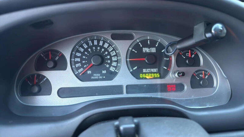 2003 Ford Mustang Mach 1 Premium