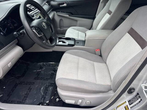 2012 Toyota Camry LE