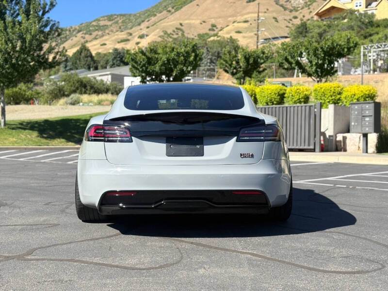 2022 Tesla Model S Plaid