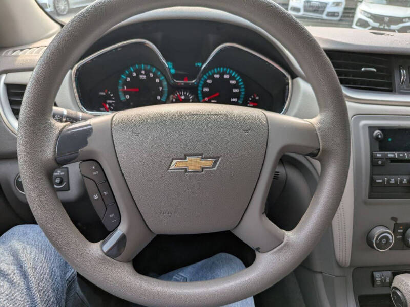 2014 Chevrolet Traverse LS