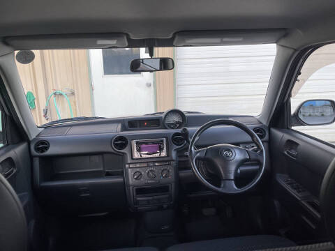2000 Toyota BB