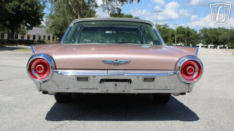 1962 Ford Thunderbird