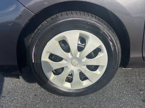 2012 Toyota Prius c Two