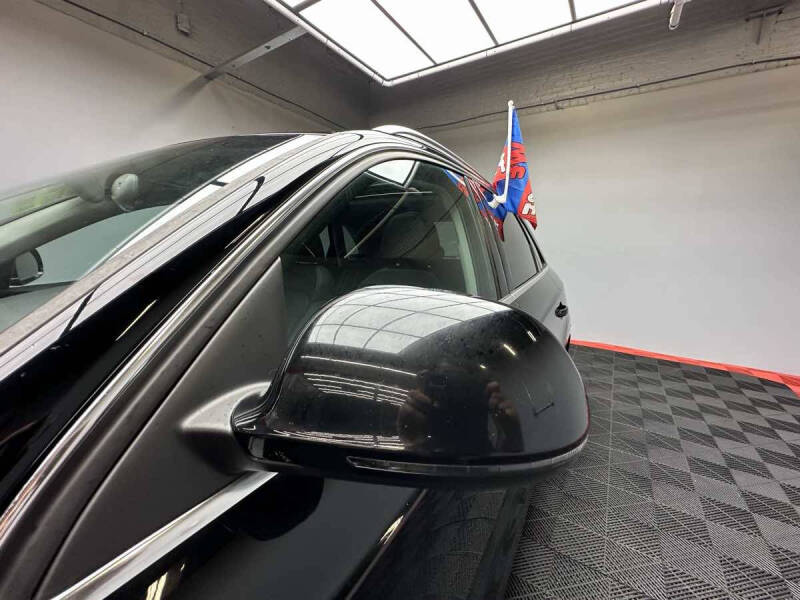 2015 Audi Q3 2.0T quattro Prestige