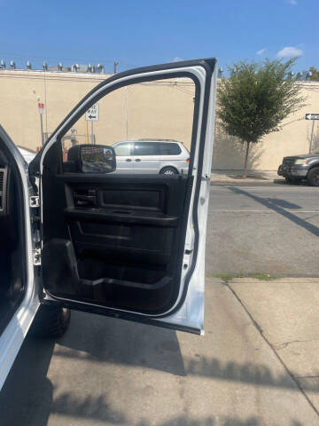 2016 RAM 1500 Express