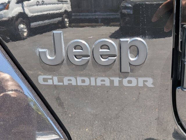 2021 Jeep Gladiator Willys