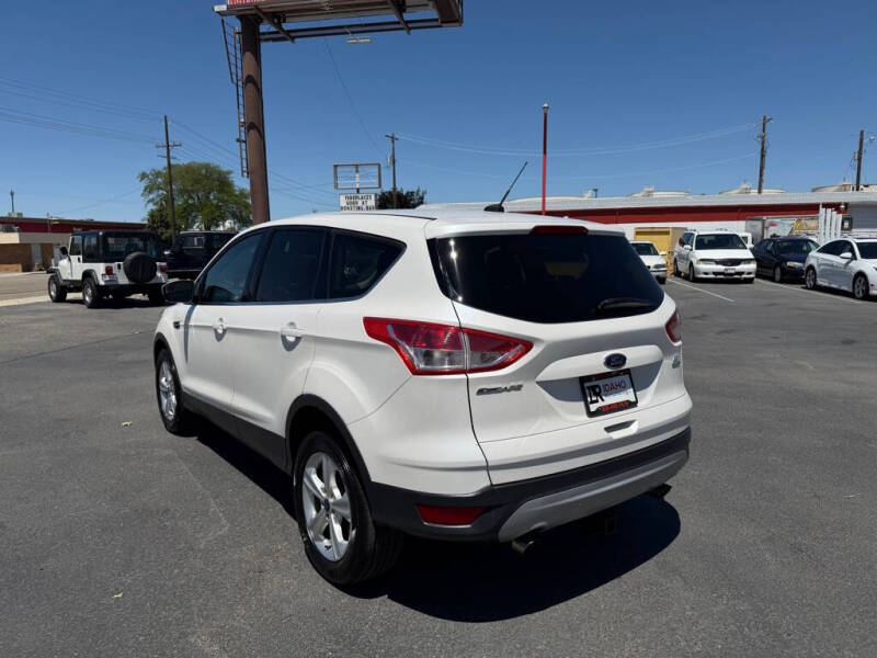 2015 Ford Escape SE