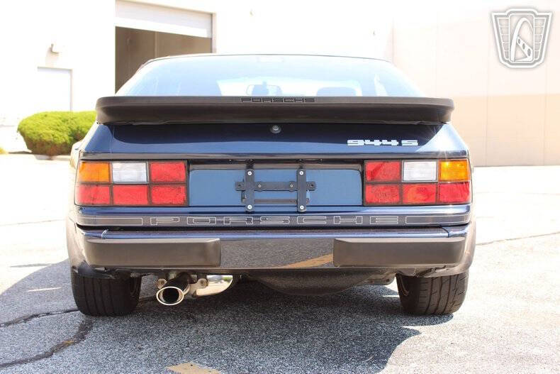 1987 Porsche 944 S