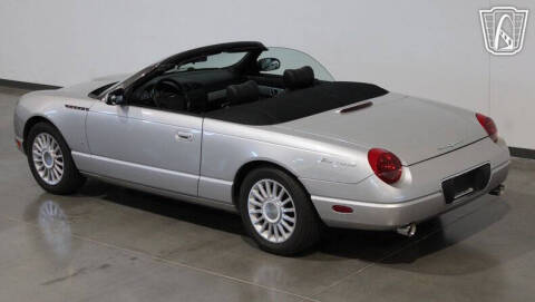2004 Ford Thunderbird Deluxe