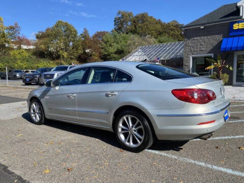 2010 Volkswagen CC Luxury