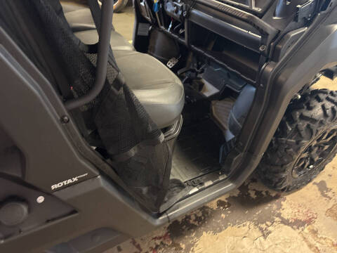 2022 Can Am Defender Xt Side By Side