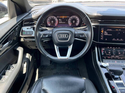 2019 Audi Q8 quattro Premium 55 TFSI