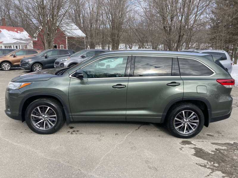 2018 Toyota Highlander for sale at MICHAEL MOTORS in Farmington ME