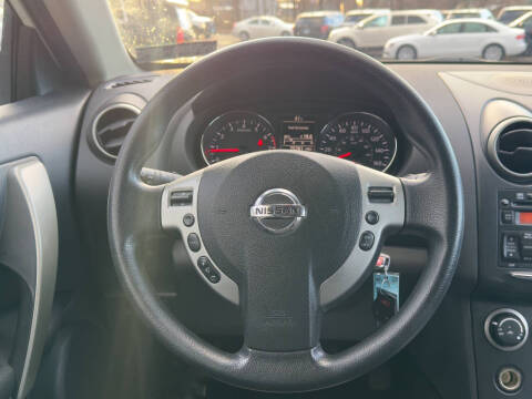 2011 Nissan Rogue S Krom