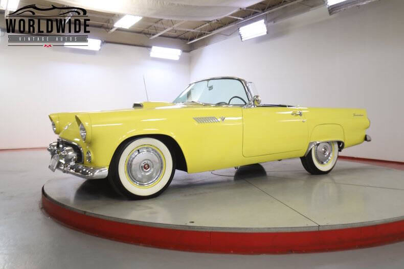 1955 Ford Thunderbird