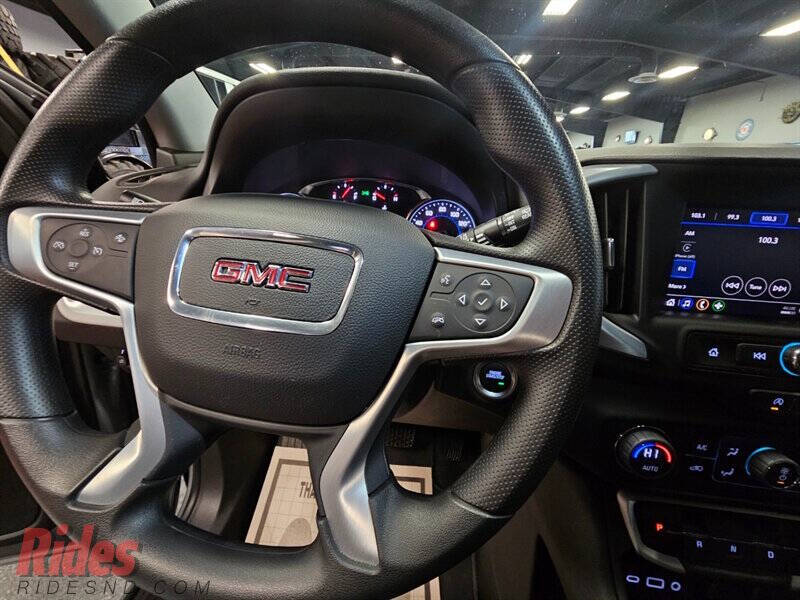 2024 GMC Terrain SLE