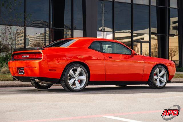 2008 Dodge Challenger SRT8