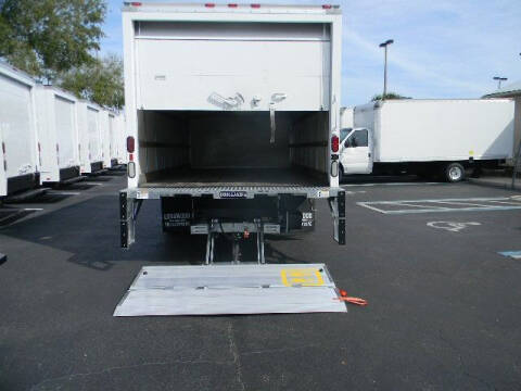 2014 Ford E-Series E-350 SD